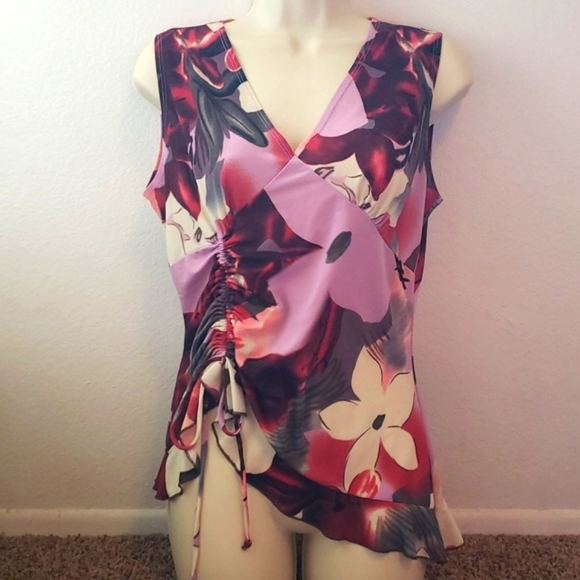 MKM Designs Large Floral Blouse w Ruching on Side - Picture 1 of 7